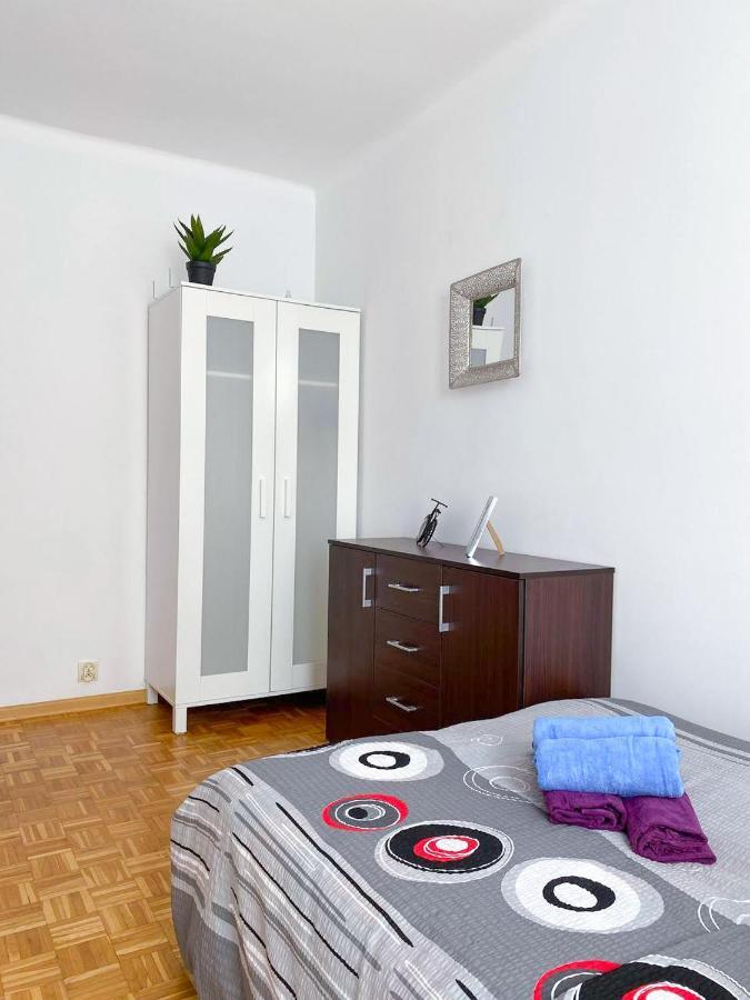 Room №3 Grzybowska 5 The Very Center Of ורשה מראה חיצוני תמונה